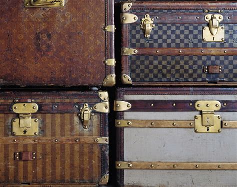 baule louis vuitton antico|Viaggio nel tempo: la storia leggendaria dei bauli Louis Vuitton.